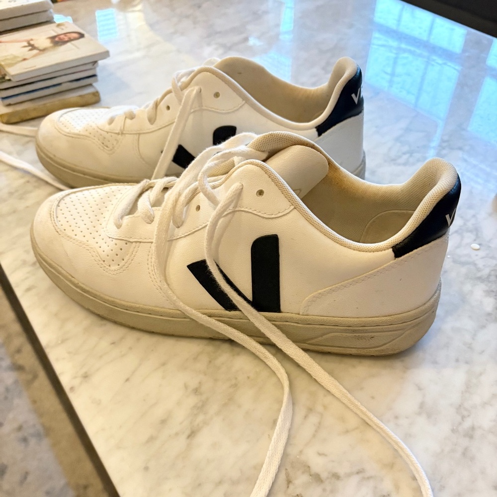 Veja sneakers